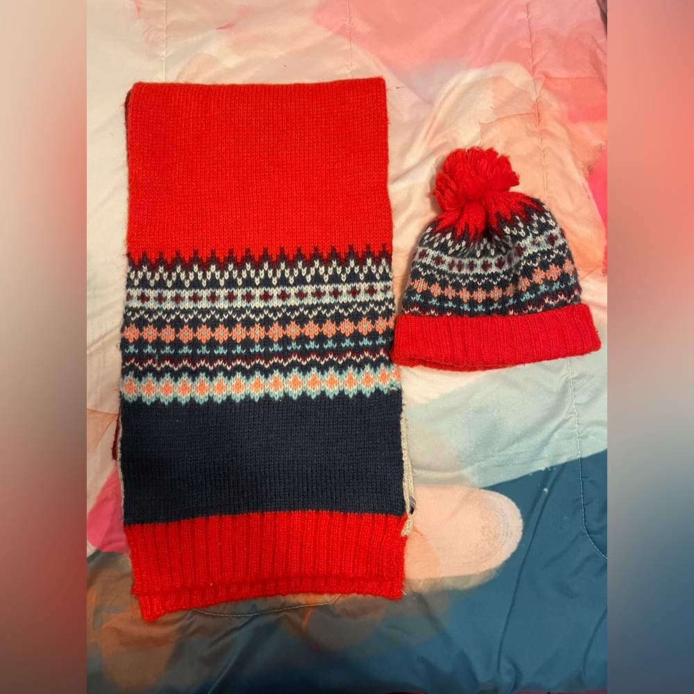Gap Red and Blue Fair Isle Wool Scarf and Hat Set - Size One Size